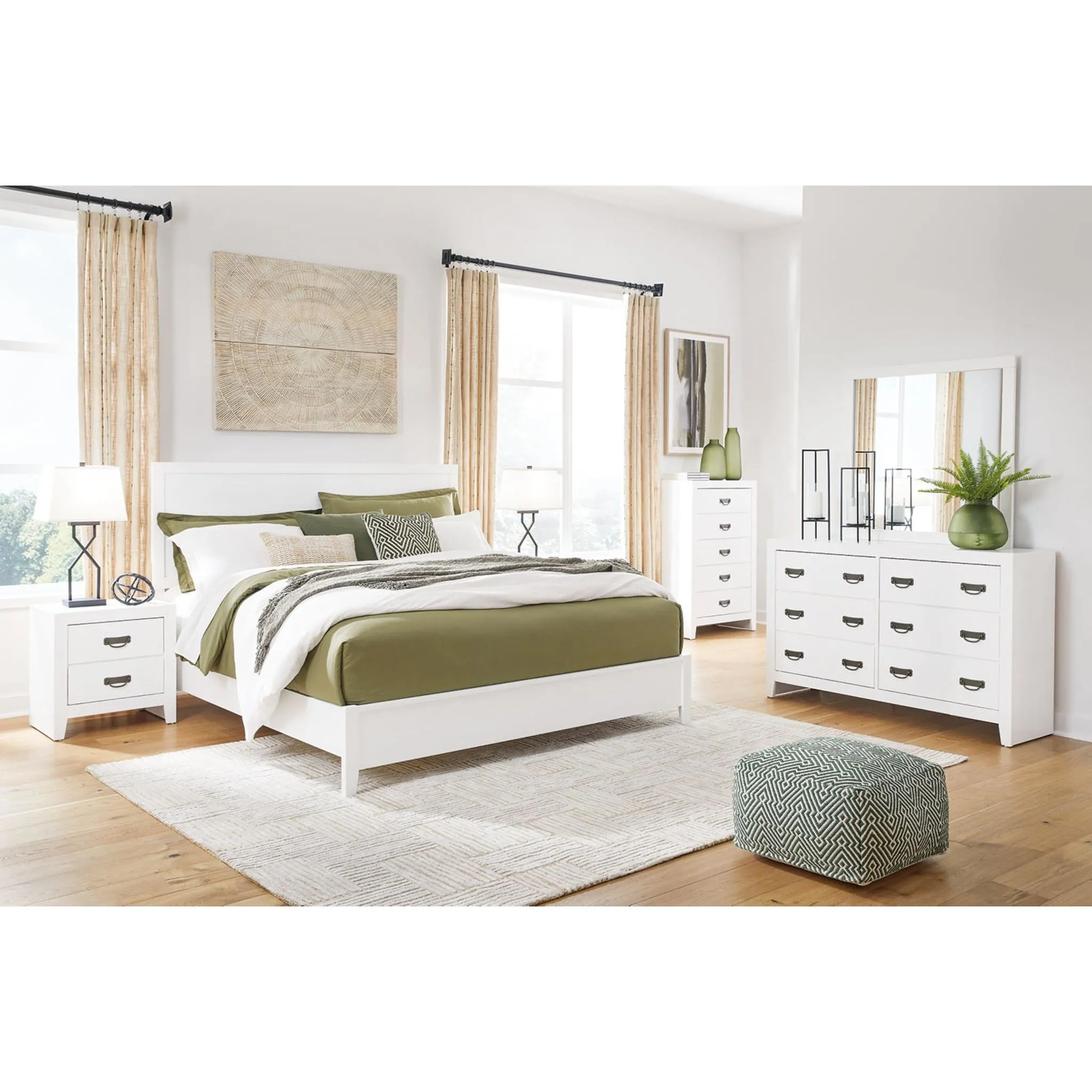 Binterglen Queen Panel Bed