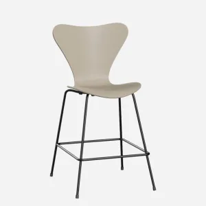 Fritz Hansen Series 7™ Counter Stool