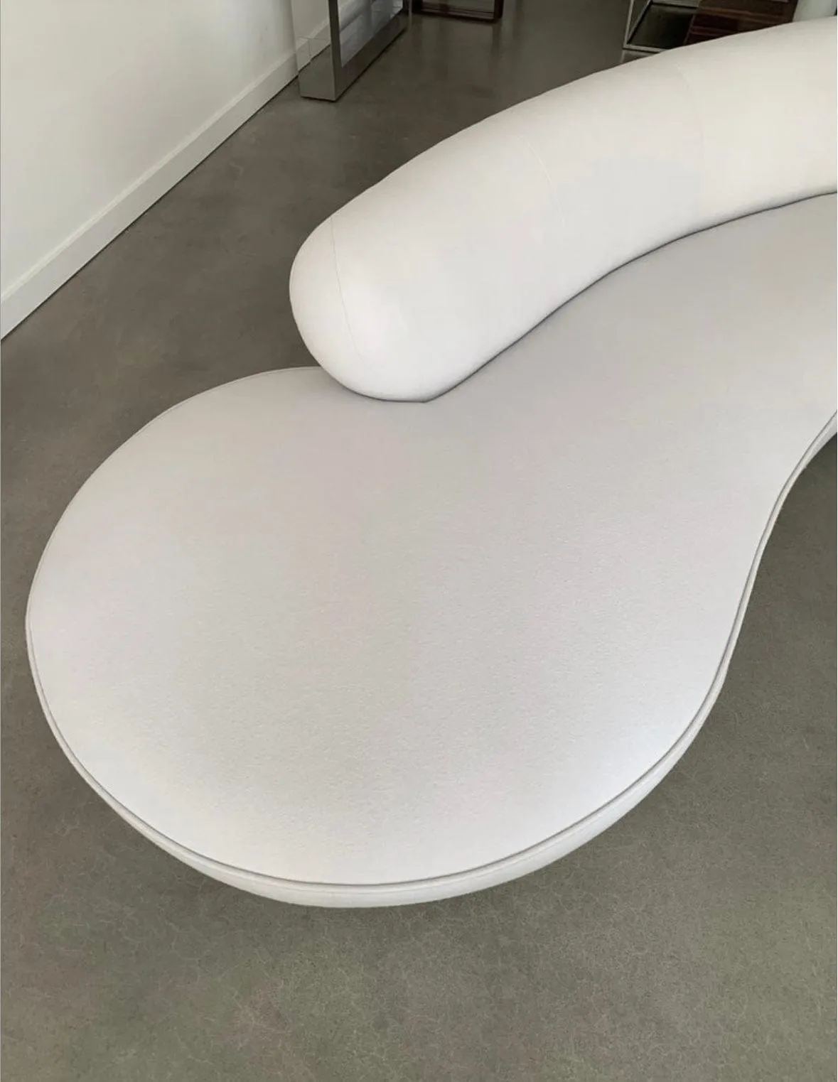 Geneva Curve Sofa