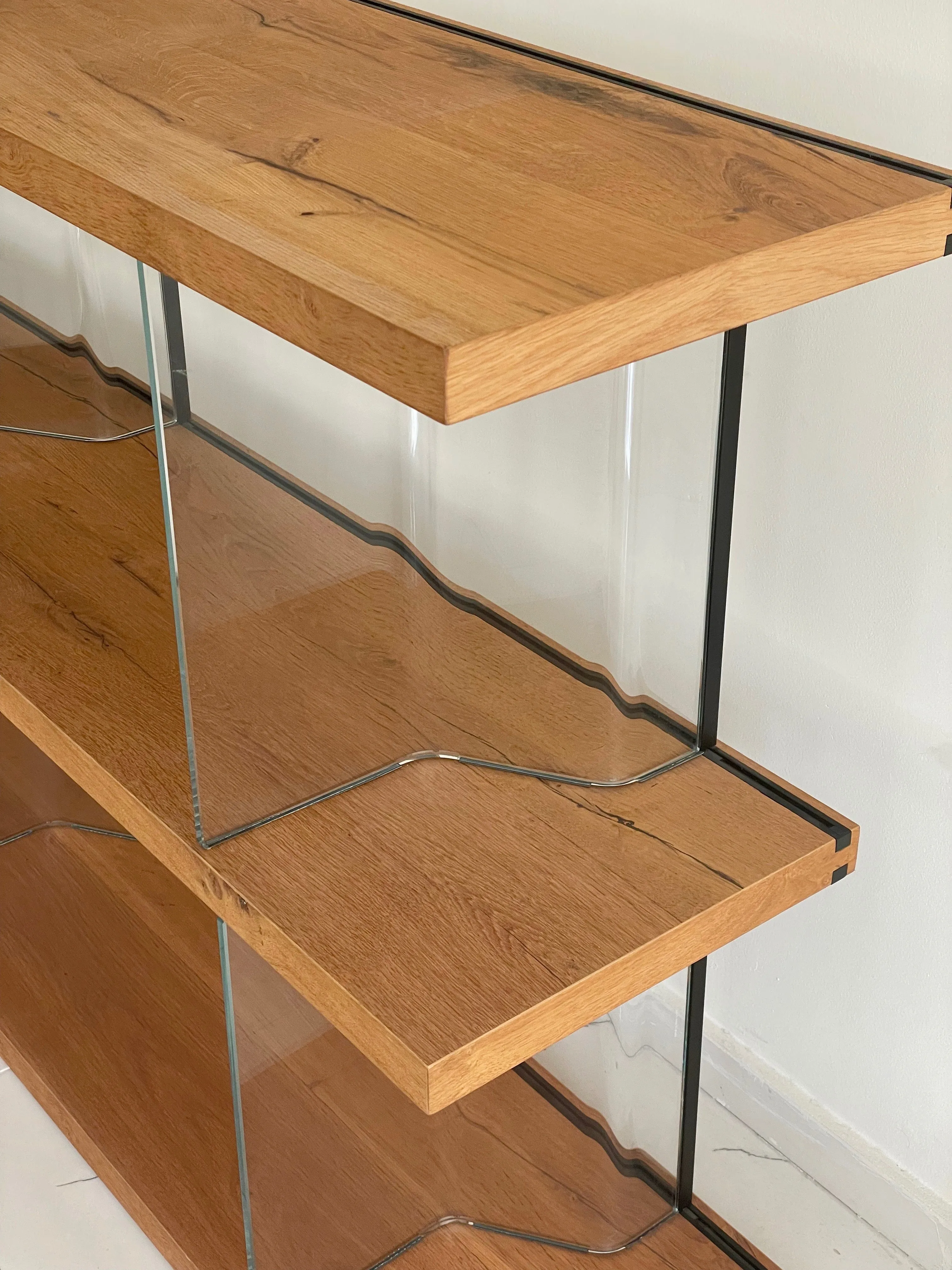 Inori Shelving System