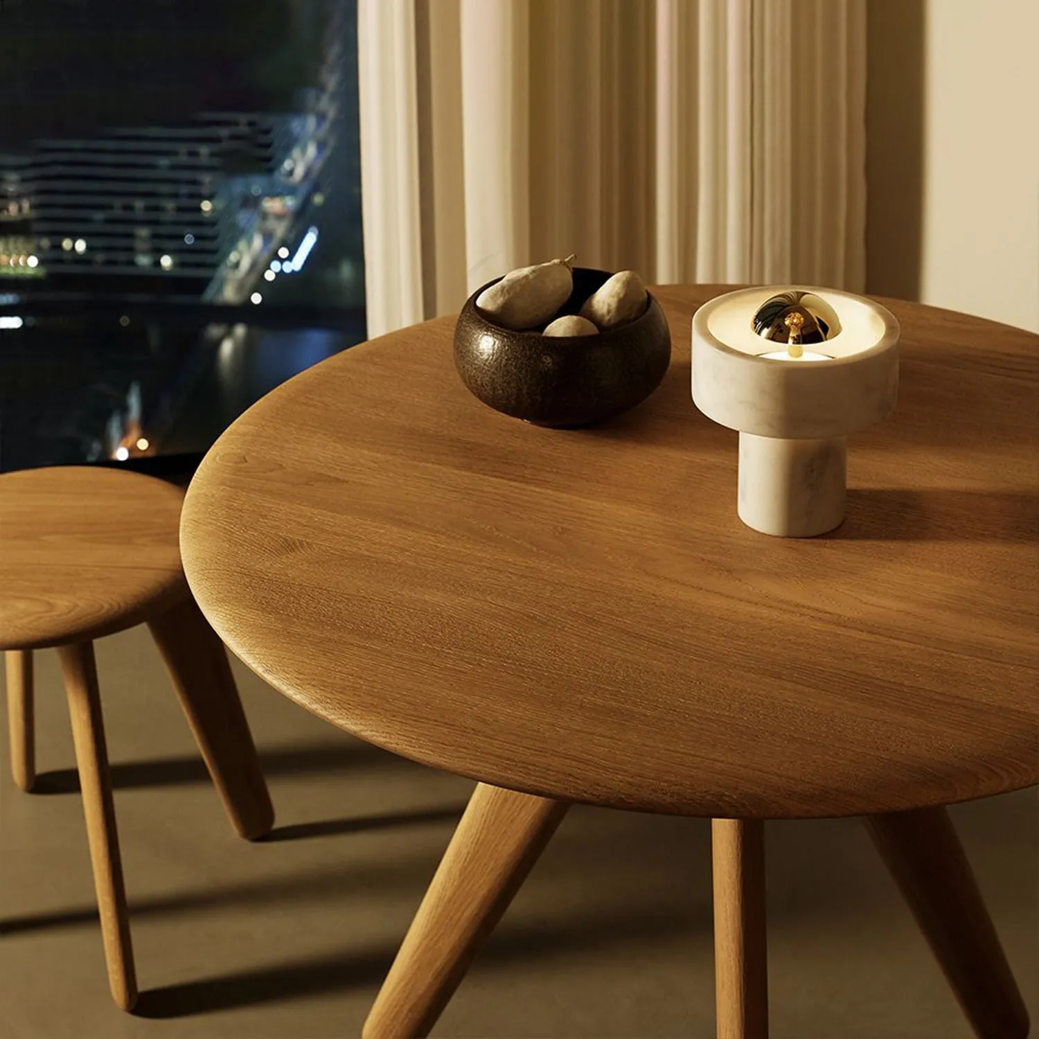 tom dixon | slab table round | natural oak 120cm