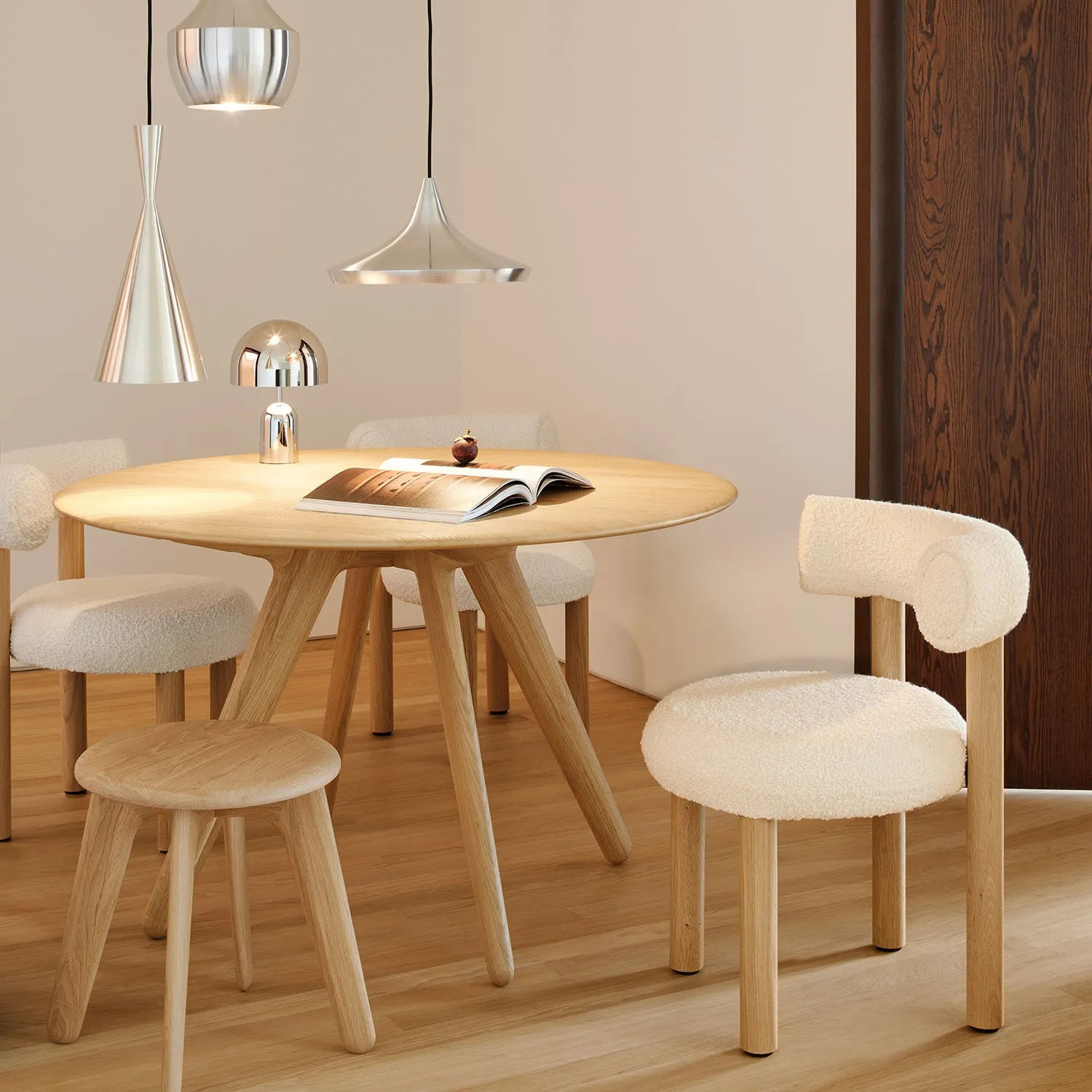 tom dixon | slab table round | natural oak 120cm