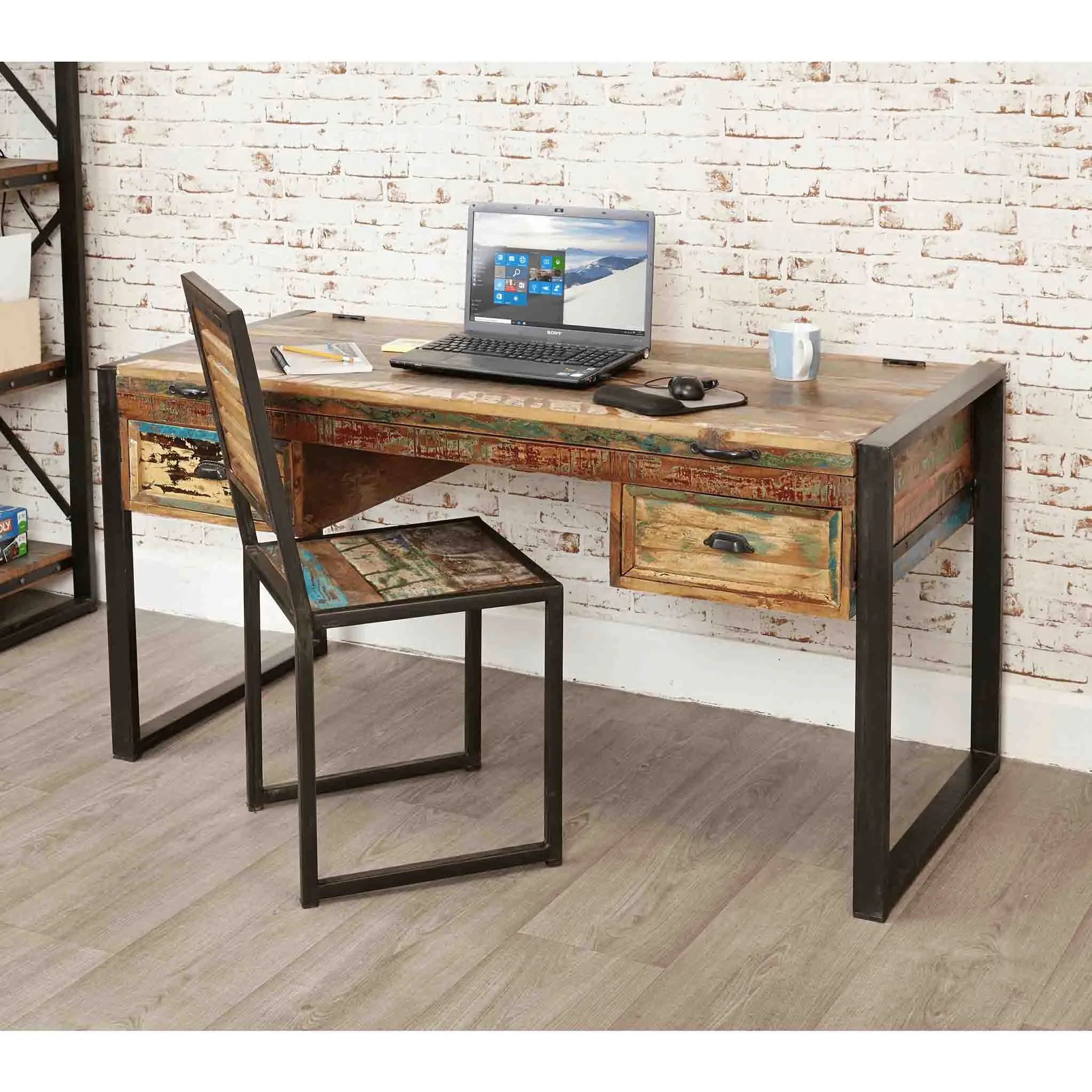 Urban Chic Laptop Desk Table